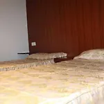 Хостел Leon Dormido &