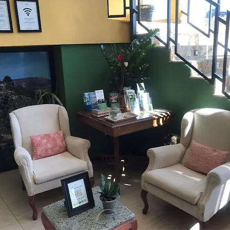 Hostel Leon Dormido & Polop