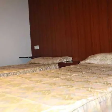 Hostel Leon Dormido &