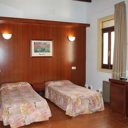 Leon Dormido Rooms & Apartments Hostel Polop