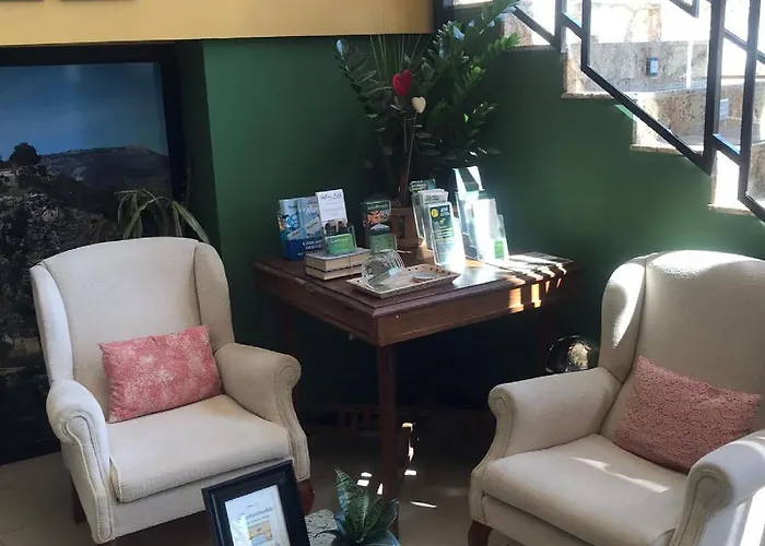 Hostal Leon Dormido & Polop de la Marina